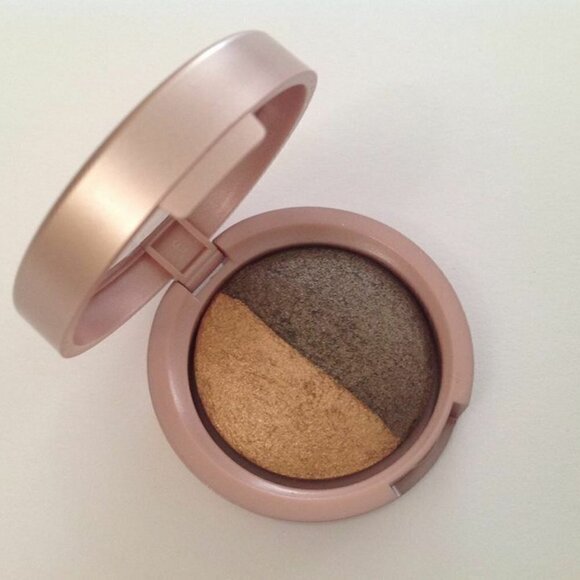 COPY - Laura Geller Baked Marble Shadow Duo in Gilt/Burnished - Brand new. - Picture 1 of 2